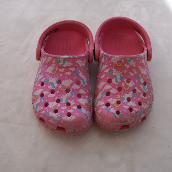CROCS Kids Shoes in Pink with Rainbow Pattern - Picture 1 of 7
